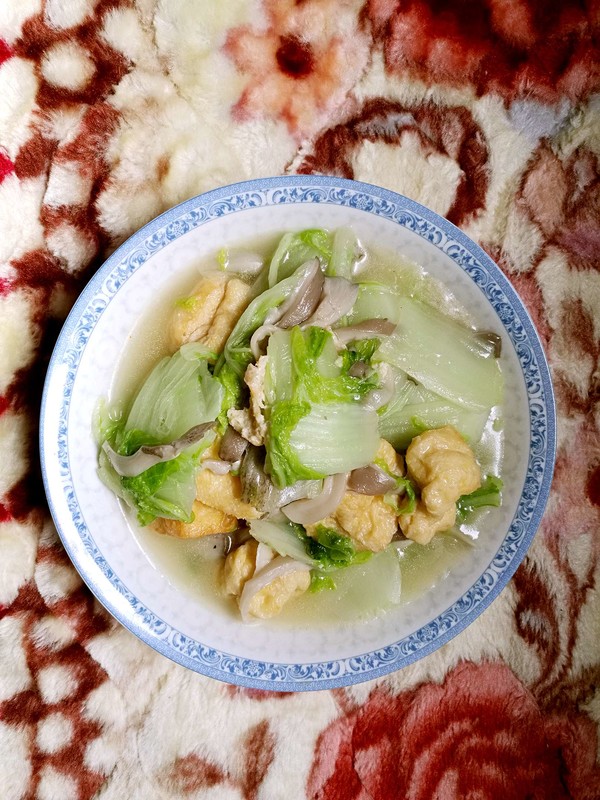 大白菜炒蘑菇的做法-家常味炒菜譜-易網(wǎng)健康養(yǎng)生網(wǎng) 大白菜炒蘑菇的做法-家常味炒菜譜