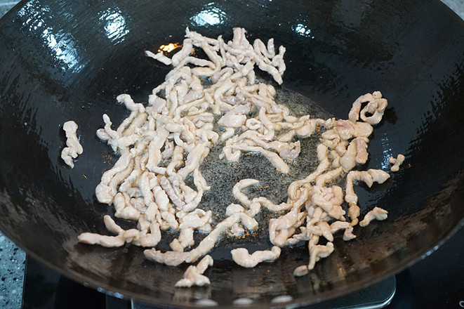青椒炒香干的做法-香辣味炒菜譜-易網健康養生網 青椒炒香干的做法-香辣味炒菜譜