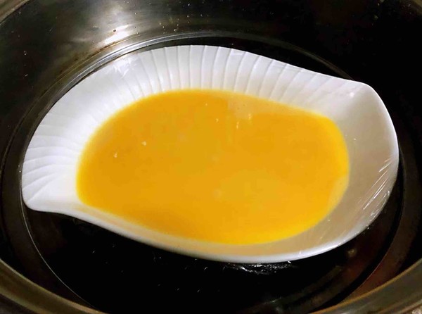 海參蒸蛋羹的做法-咸鮮味蒸菜譜-易網健康養生網 海參蒸蛋羹的做法-咸鮮味蒸菜譜