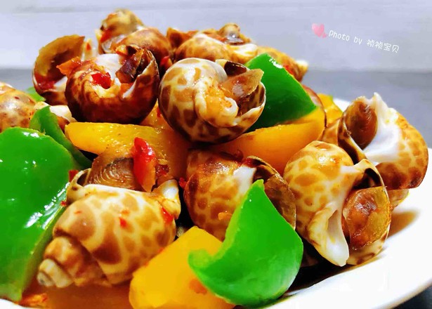 彩椒辣醬炒花螺的做法-香辣味炒菜譜-易網健康養生網 彩椒辣醬炒花螺的做法-香辣味炒菜譜