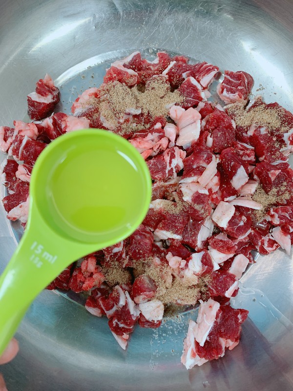 零難度鮮香烤牛肉的做法-香辣味燒菜譜-易網健康養生網 零難度鮮香烤牛肉的做法-香辣味燒菜譜