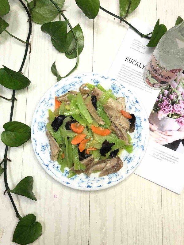 萵筍炒肚片的做法-家常味炒菜譜-易網(wǎng)健康養(yǎng)生網(wǎng) 萵筍炒肚片的做法-家常味炒菜譜
