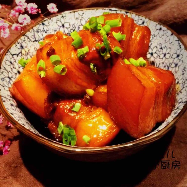 紅燒肉的做法-家常味燜菜譜-易網健康養生網 紅燒肉的做法-家常味燜菜譜