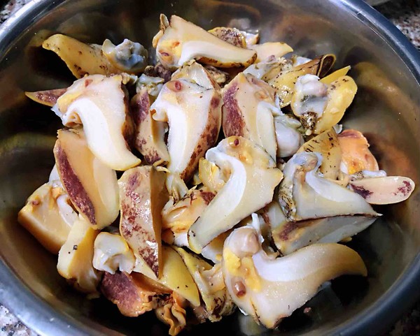 圓蔥拌假鮑魚的做法-酸辣味拌菜譜-易網健康養生網 圓蔥拌假鮑魚的做法-酸辣味拌菜譜