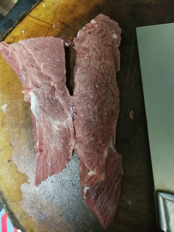 水煮牛肉的做法-麻辣味煮菜譜-易網(wǎng)<a href=http://www.aoa7937.com/ target=_blank class=infotextkey>健康養(yǎng)生</a>網(wǎng) 水煮牛肉的做法-麻辣味煮菜譜