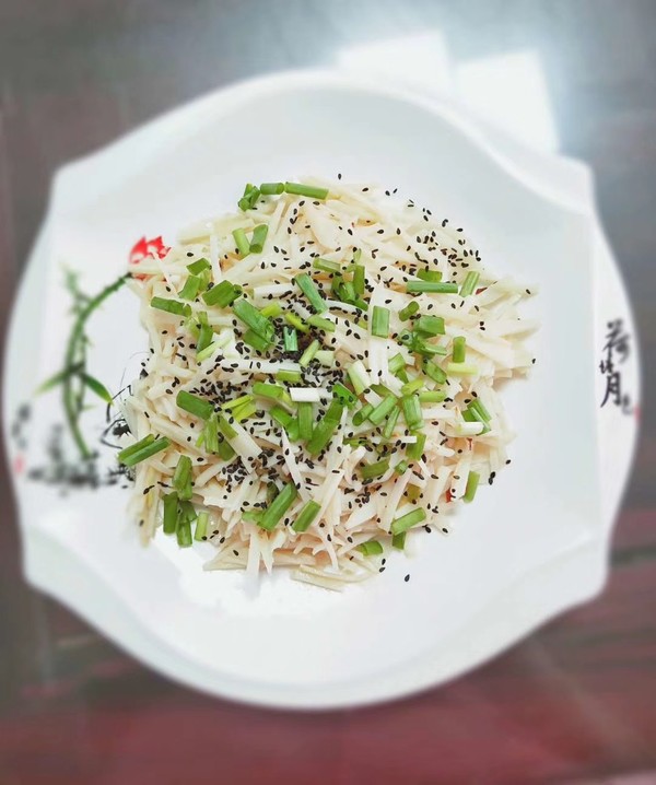 熗炒藕絲的做法-家常味炒菜譜-易網(wǎng)健康養(yǎng)生網(wǎng) 熗炒藕絲的做法-家常味炒菜譜