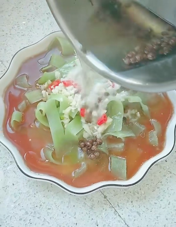 椒麻筍片的做法-香辣味拌菜譜