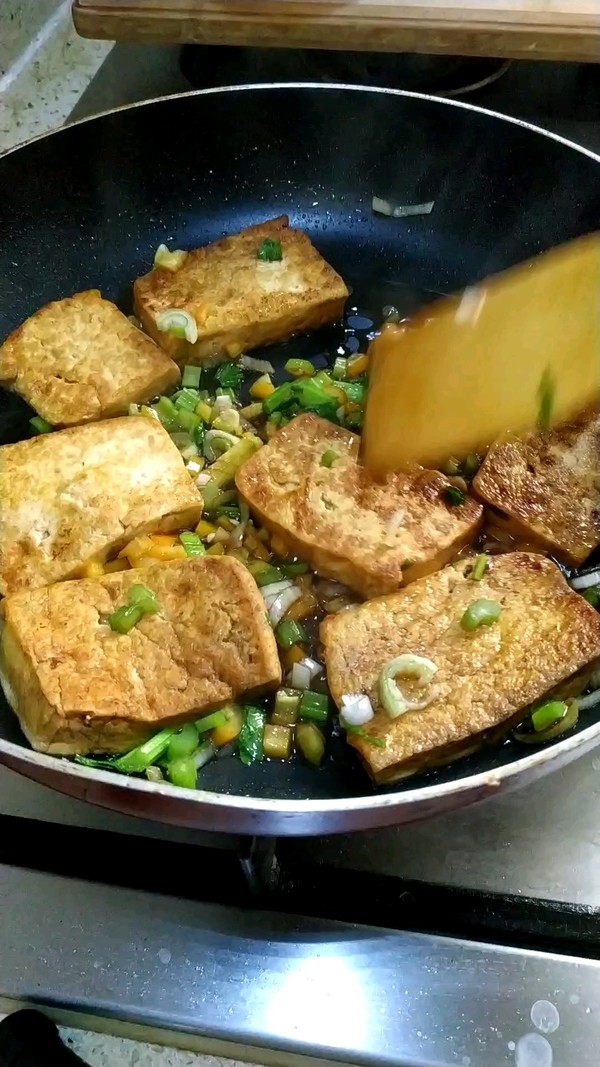 香煎北豆腐的做法-家常味煎菜譜