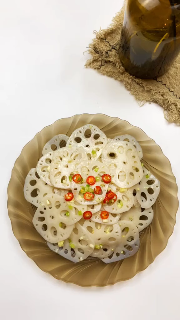 涼拌藕片的做法-家常味拌菜譜