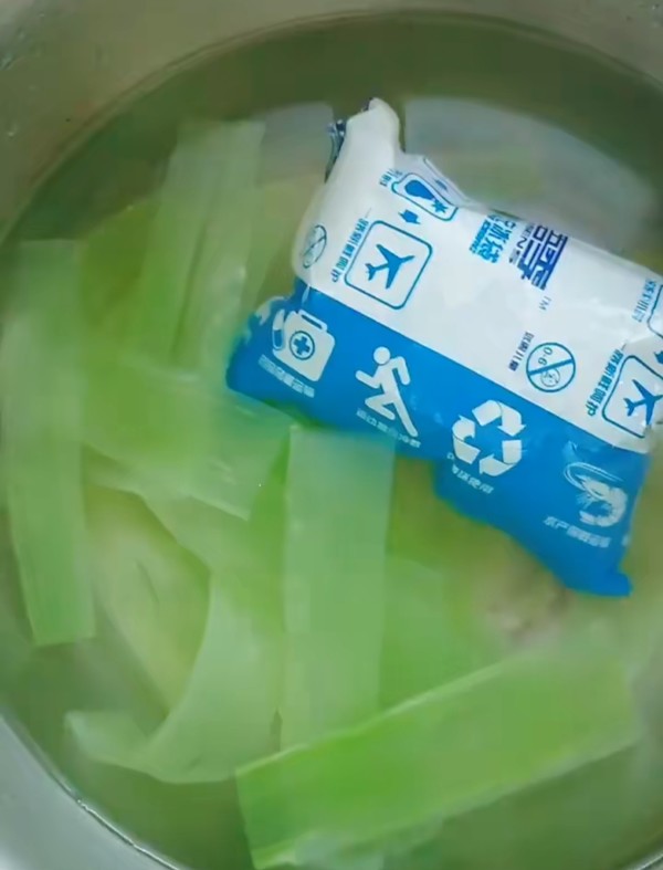 椒麻筍片的做法-香辣味拌菜譜