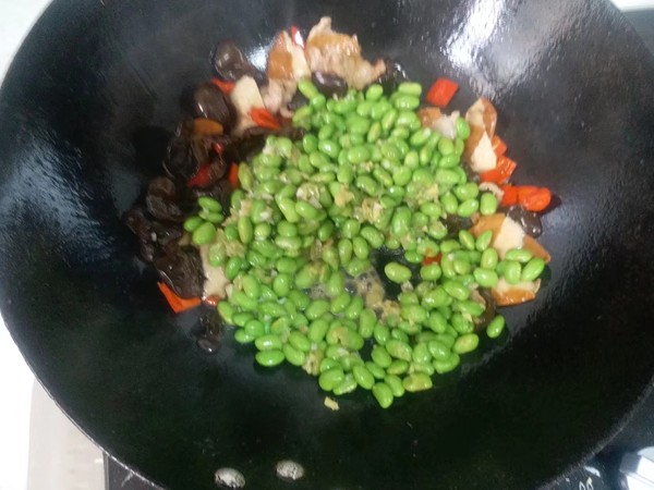 毛豆木耳炒肉片的做法-咸鮮味炒菜譜-易網(wǎng)健康養(yǎng)生網(wǎng) 毛豆木耳炒肉片的做法-咸鮮味炒菜譜
