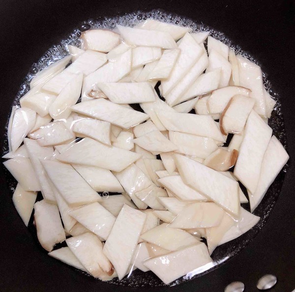 五花肉杏鮑菇(10分鐘快手菜)的做法-咸鮮味炒菜譜-易網健康養生網 五花肉杏鮑菇(10分鐘快手菜)的做法-咸鮮味炒菜譜