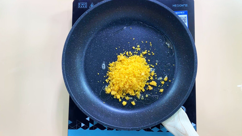 我愿意為這盤金沙玉米多吃兩碗飯！的做法-咸鮮味炒菜譜