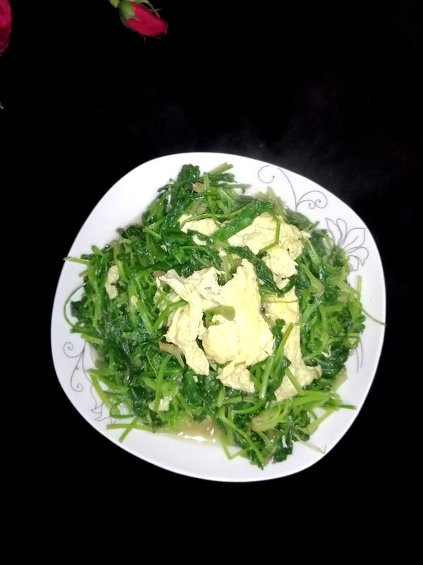 菠菜炒雞蛋的做法-家常味炒菜譜-易網(wǎng)健康養(yǎng)生網(wǎng) 菠菜炒雞蛋的做法-家常味炒菜譜