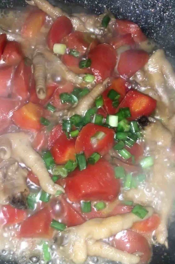 胡蘿卜燒雞爪的做法-家常味燒菜譜