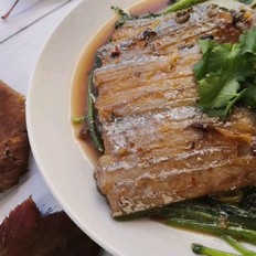 茼蒿燉帶魚的做法-咸鮮味燉菜譜