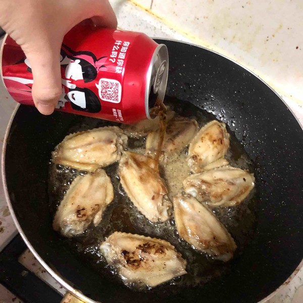 快手可樂雞翅的做法-家常味煮菜譜-易網健康養生網 快手可樂雞翅的做法-家常味煮菜譜