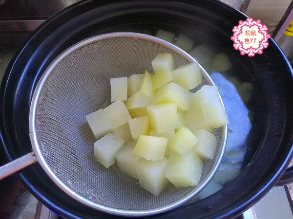 孜然土豆粒的做法-家常味炒菜譜