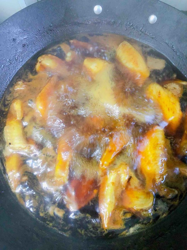 可樂(lè)雞翅的做法-醬香味燒菜譜-易網(wǎng)健康養(yǎng)生網(wǎng) 可樂(lè)雞翅的做法-醬香味燒菜譜