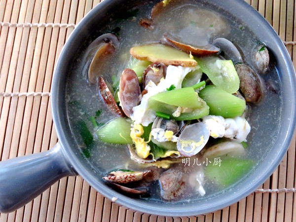 絲瓜燉花蛤的做法-家常味煮菜譜-易網(wǎng)健康養(yǎng)生網(wǎng) 絲瓜燉花蛤的做法-家常味煮菜譜
