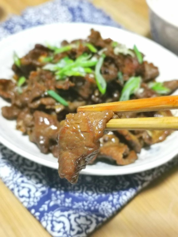 蒜香羊肉片的做法-其它口味炒菜譜-易網健康養生網 蒜香羊肉片的做法-其它口味炒菜譜