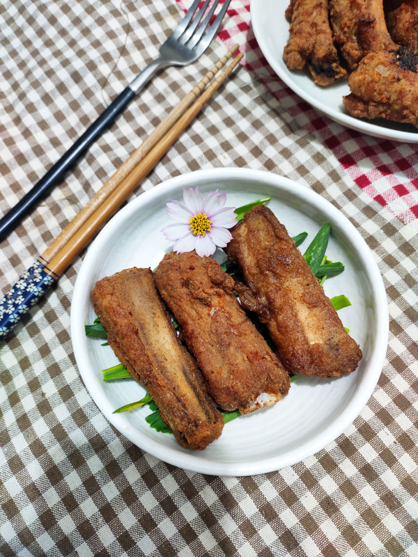 脆皮炸排骨的做法-家常味炸菜譜