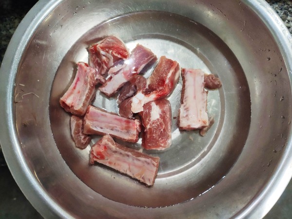 脆皮炸排骨的做法-家常味炸菜譜