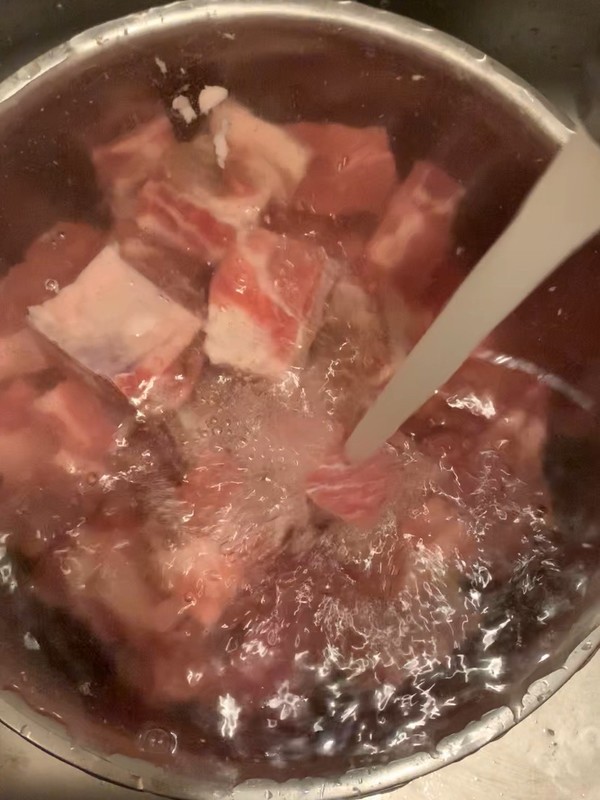 糖醋排骨的做法-酸甜味醬菜譜