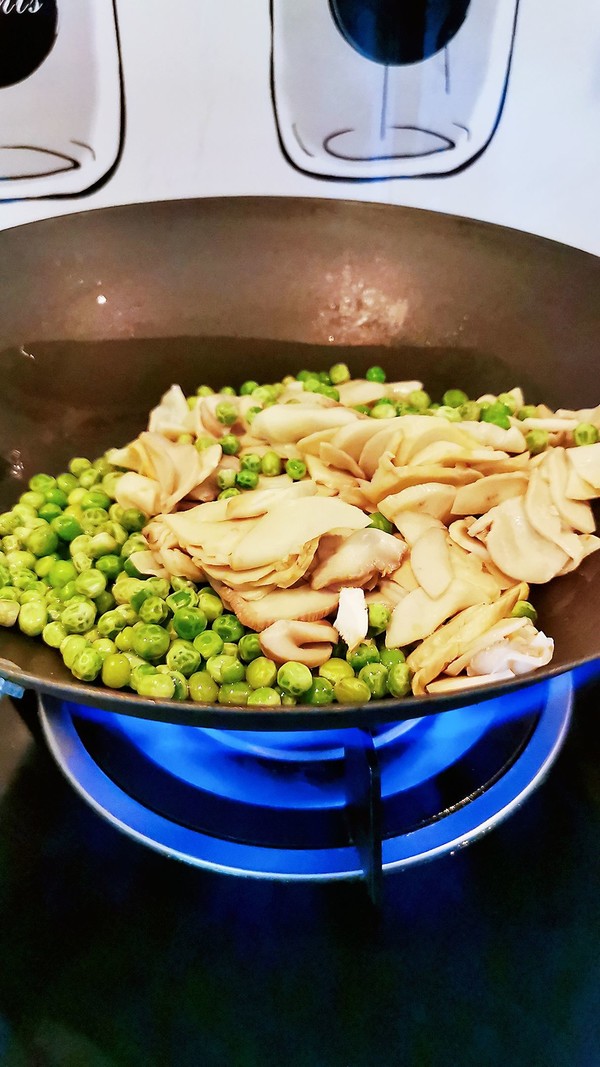 杏鮑菇炒青豆的做法-咸鮮味炒菜譜