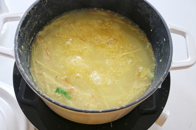 金湯小米海參的做法-咸鮮味煮菜譜