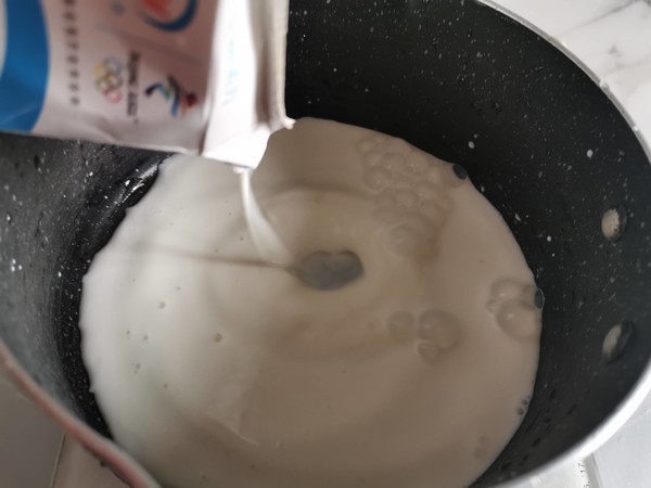 圣誕馴鹿咖啡慕斯的做法-其它口味烘焙菜譜-易網健康養生網 圣誕馴鹿咖啡慕斯的做法-其它口味烘焙菜譜