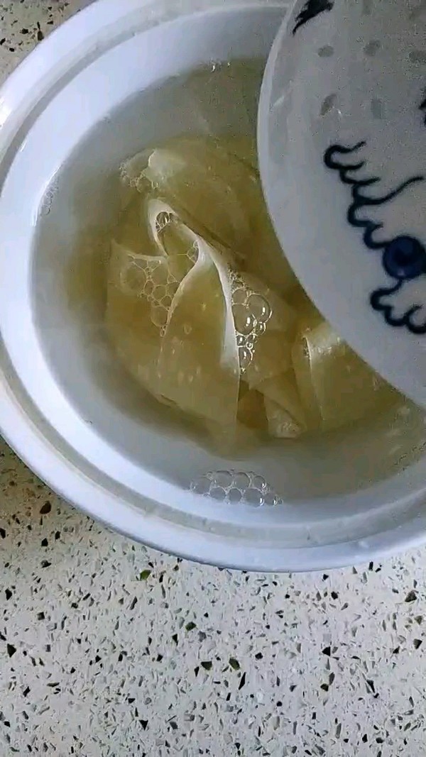 香辣紅油面皮的做法-香辣味煮菜譜