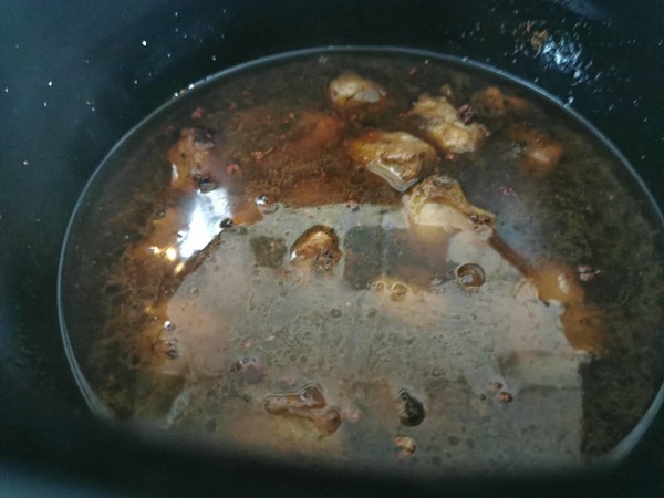土豆燒排骨的做法-家常味燒菜譜-易網健康養生網 土豆燒排骨的做法-家常味燒菜譜