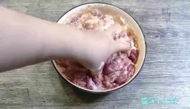爽滑牛肉片的做法-咸鮮味腌菜譜