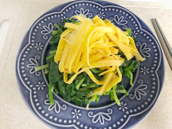 菠菜拌蛋絲的做法-家常味炒菜譜-易網健康養生網 菠菜拌蛋絲的做法-家常味炒菜譜