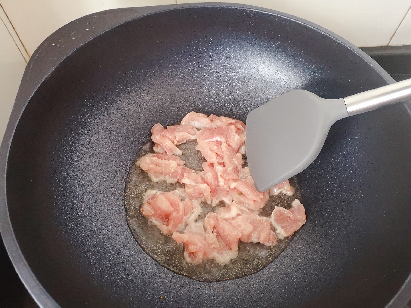 山藥炒肉片的做法-家常味炒菜譜-易網健康養生網 山藥炒肉片的做法-家常味炒菜譜