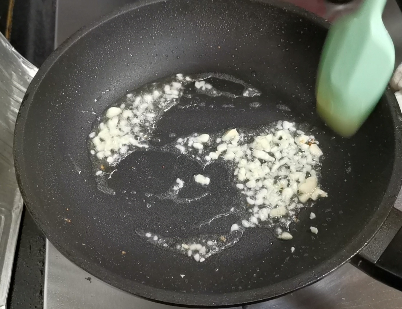 姬松茸炒肉的做法-家常味炒菜譜