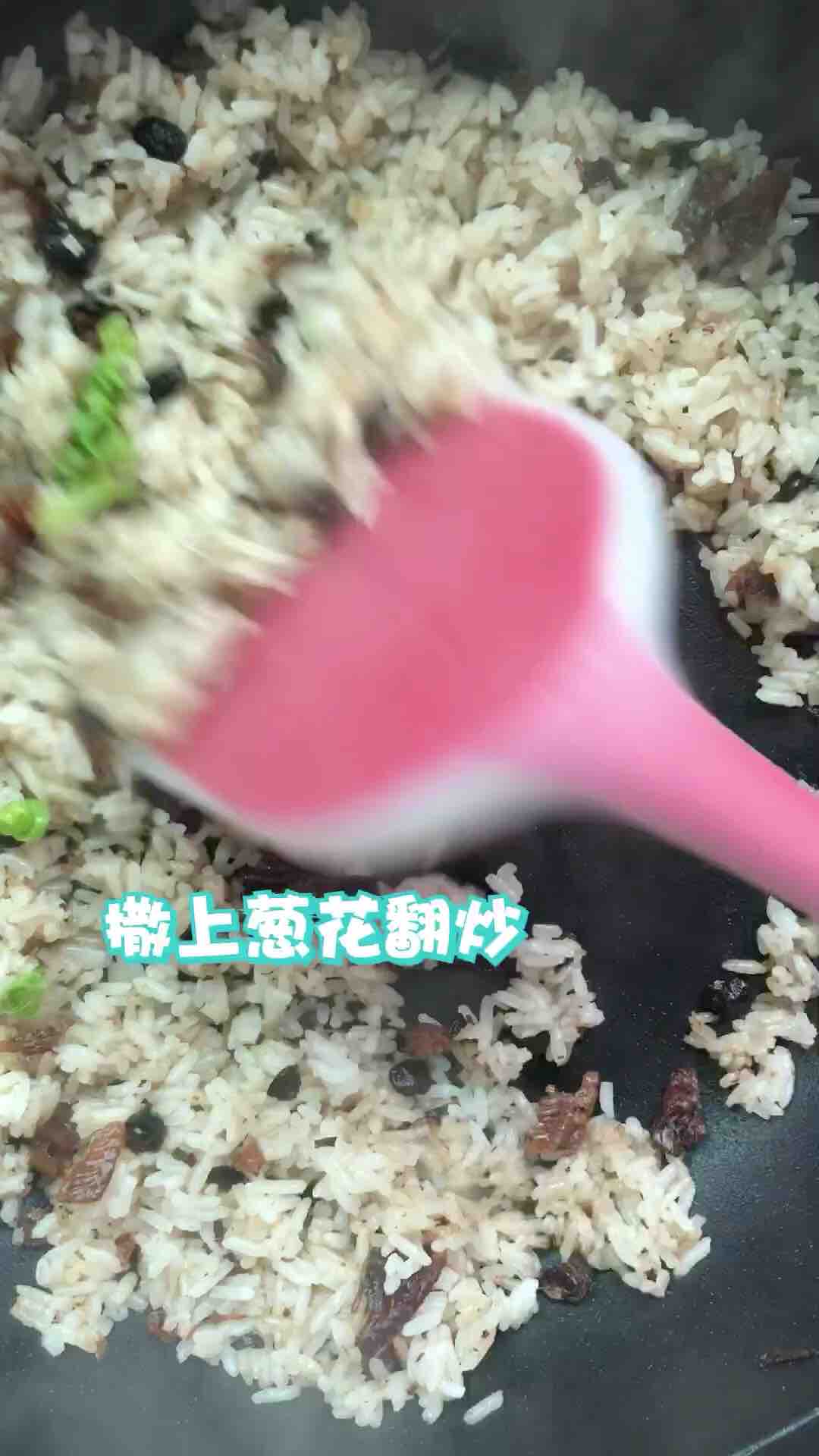 豆豉魚炒飯的做法-家常味炒菜譜