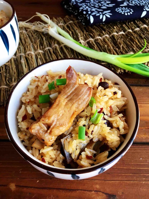杏鮑菇排骨燜飯的做法-家常味燜菜譜-易網健康養生網 杏鮑菇排骨燜飯的做法-家常味燜菜譜