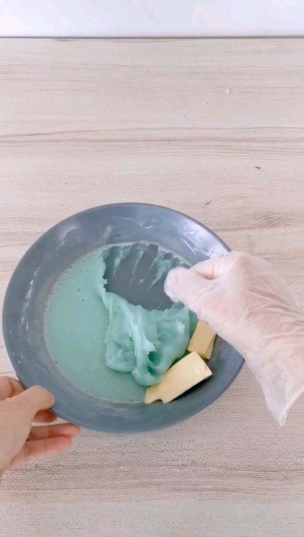 榴蓮冰皮月亮蛋糕的做法-甜味蒸菜譜-易網健康養生網 榴蓮冰皮月亮蛋糕的做法-甜味蒸菜譜