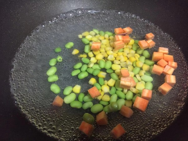 五彩牛肉粒的做法-咸鮮味炒菜譜-易網健康養生網 五彩牛肉粒的做法-咸鮮味炒菜譜