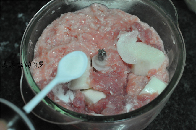 薯粉粿的做法-家常味蒸菜譜-易網健康養生網 薯粉粿的做法-家常味蒸菜譜