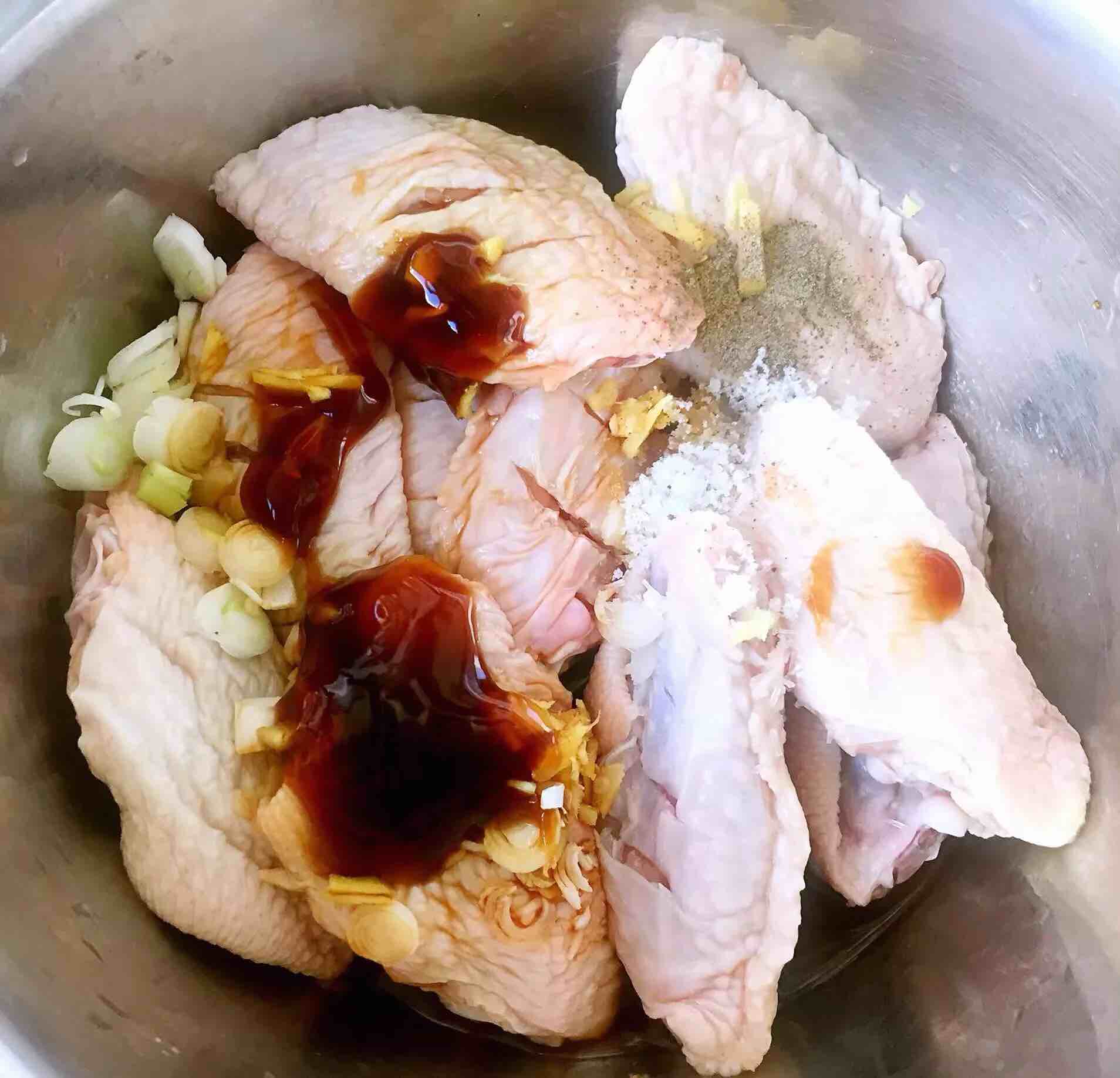 香酥炸雞翅的做法-家常味炸菜譜-易網健康養生網 香酥炸雞翅的做法-家常味炸菜譜