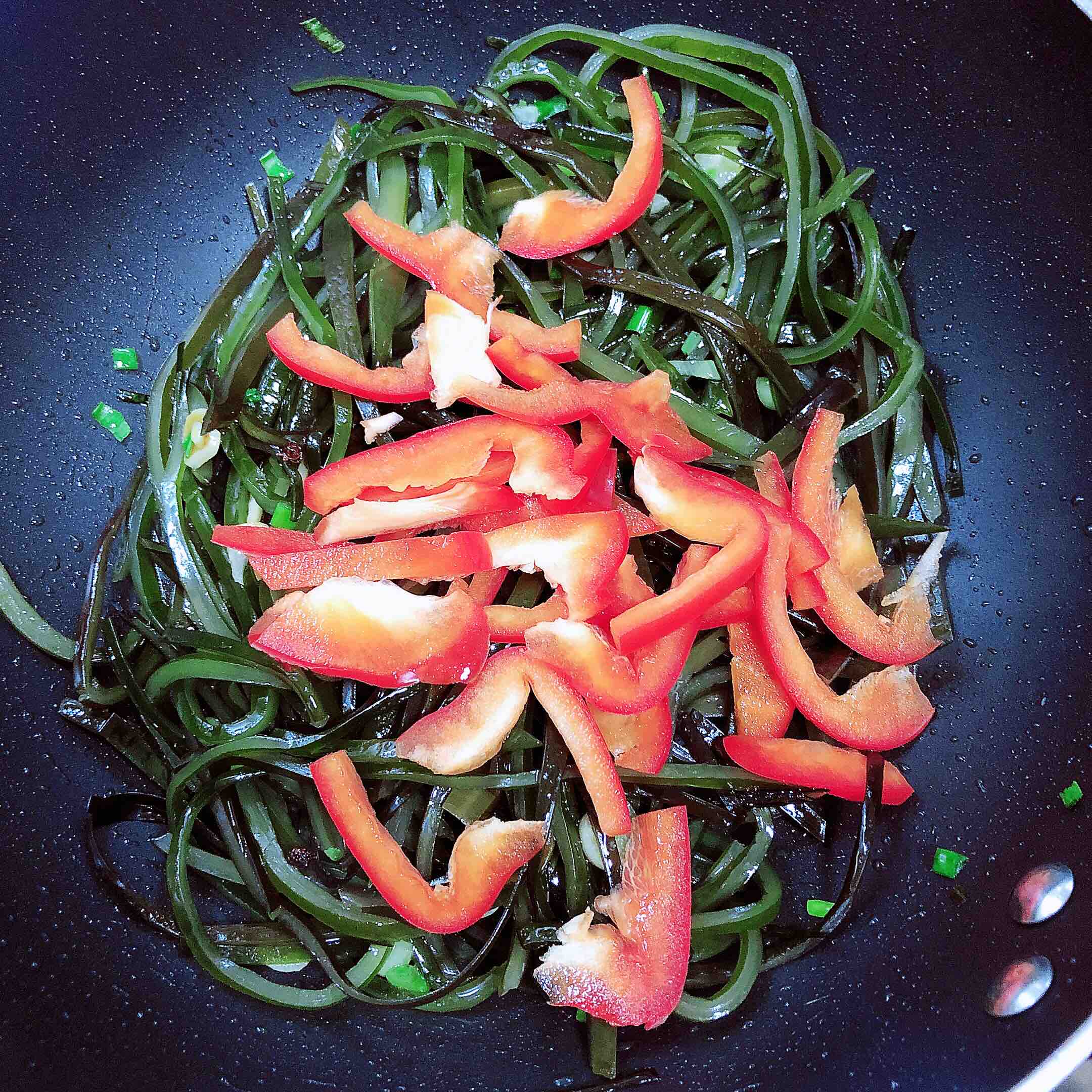 豬油香辣海帶絲的做法-咸鮮味炒菜譜-易網健康養生網 豬油香辣海帶絲的做法-咸鮮味炒菜譜
