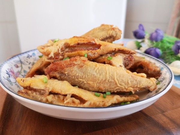 炸小黃魚的做法-咸鮮味炸菜譜