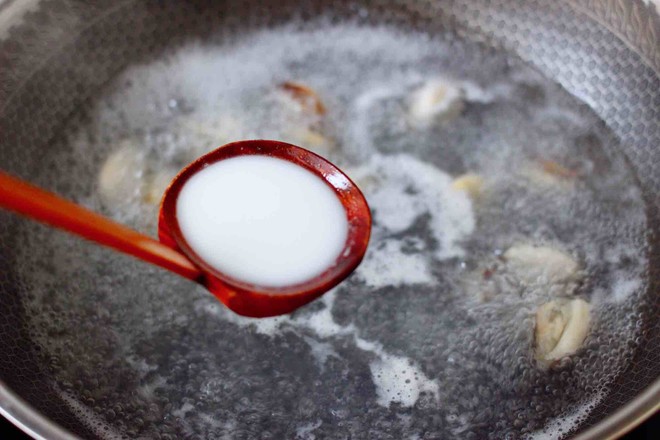 上湯豆皮青口小白菜的做法-咸鮮味煮菜譜