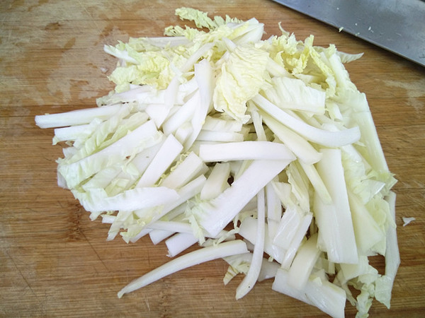 黑木耳燒白菜的做法-家常味燒菜譜