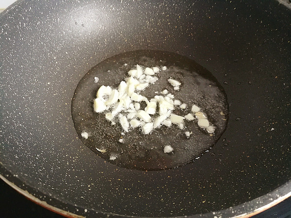爆炒通菜的做法-家常味炒菜譜