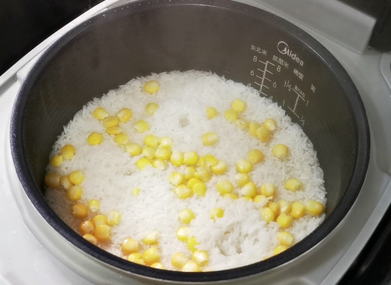 黃鱔飯的做法-家常味燜菜譜