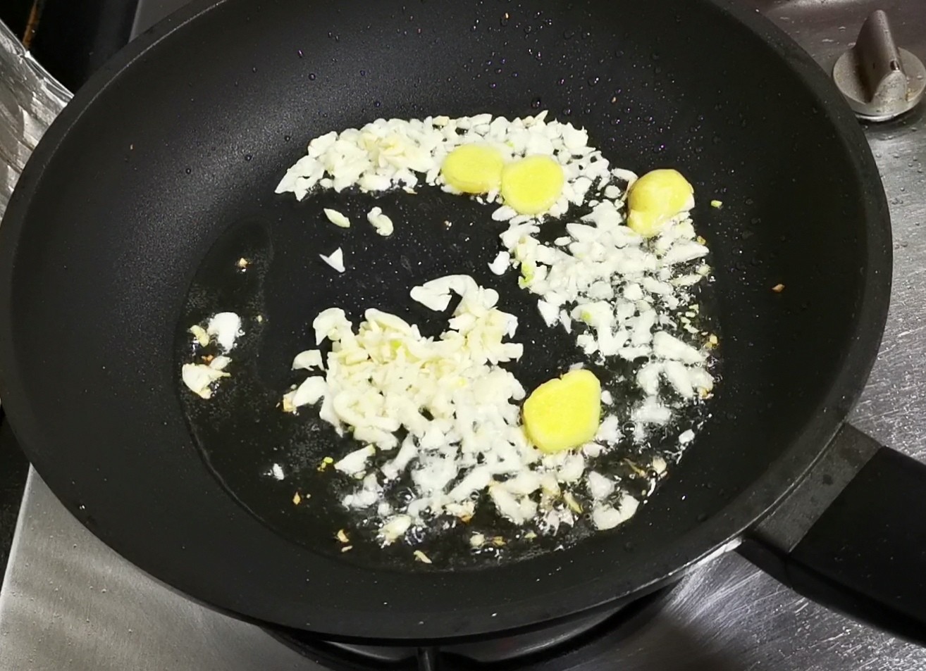 黃鱔飯的做法-家常味燜菜譜